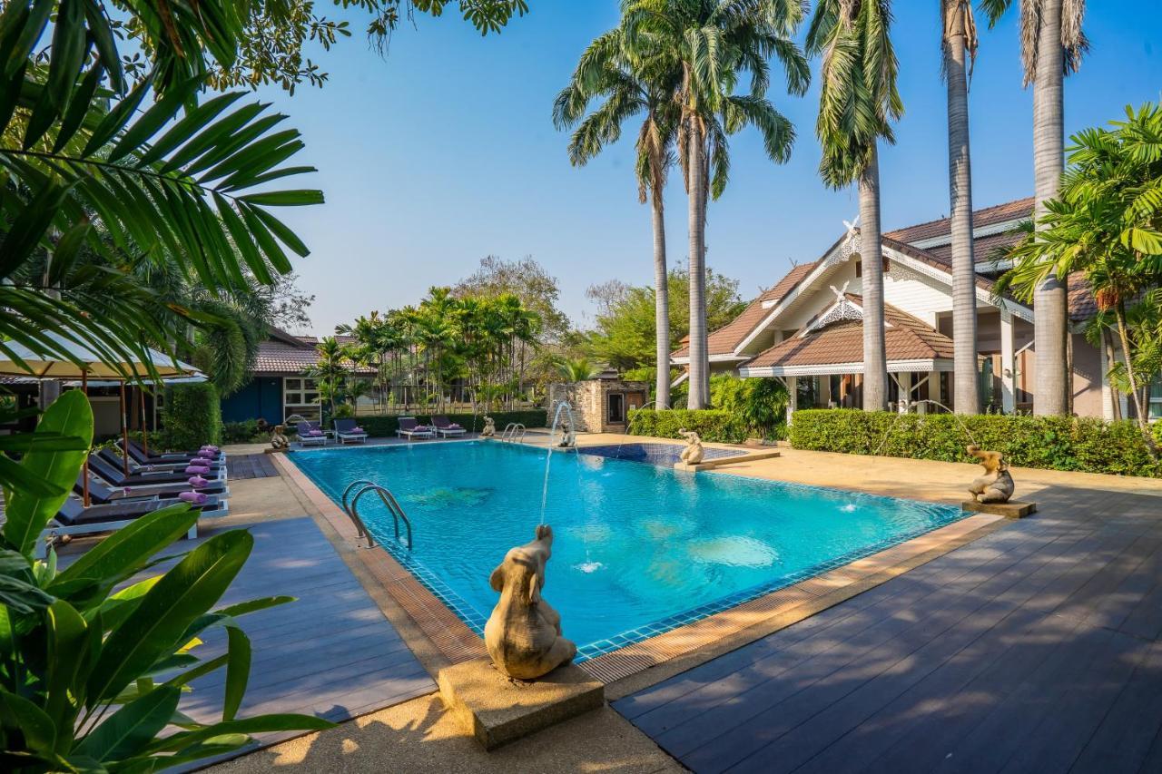 Le Charme Sukhothai Historical Park Exterior foto